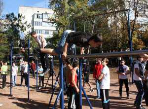 В Симферополе появилась самая большая спортплощадка в стиле Street Workout