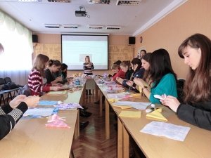 В преддверии Нового года в Центре детского и юношеского творчества прошли тематические мастер-классы