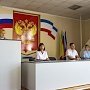 Евпаторийские правоохранители награждены за второе место в фотоконкурсе «Полицейские семьи»