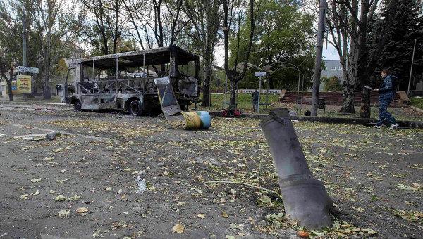 Власти Донецка подтвердили данные об обстрелах в первый учебный день