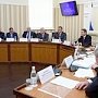 Сергей Аксёнов провел встречу с депутатами Госдумы России и крымскими юристами