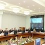 В МВД России обсудили меры по обеспечению безопасности граждан страны в промежуток времени новогодних праздничных мероприятий