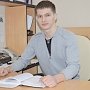 Ялтинский участковый обезвредил злоумышленника, напавшего с электрошокером на женщину