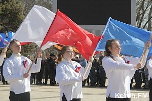 В связи с непогодой празднование «Крымской весны» перенесли в помещение