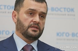 Экс-глава МВД Украины Захарченко будет защищать интересы российских инвесторов за рубежом