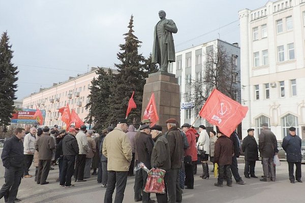 В Иваново прошли торжественные мероприятия, посвященные 145-ой годовщине со дня рождения В.И. Ленина