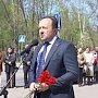 Пенза. Депутат Госдумы Владимир Симагин принял участие в открытии мемориальной Доски учителям-фронтовикам