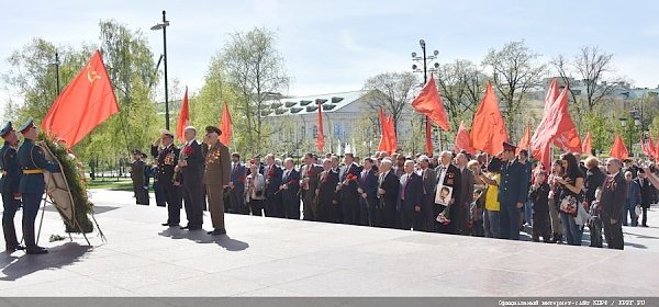 «Объединяться во имя Победы»