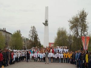 Зауральская молодёжь исполнила гимн Победы