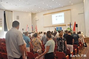 В Керчи прошёл концерт в честь десантников