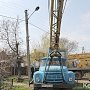 В Керчи 150 квартир остались без света из-за упавшего дерева