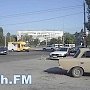 На автовокзале Керчи устанавливают забор и шлагбаум