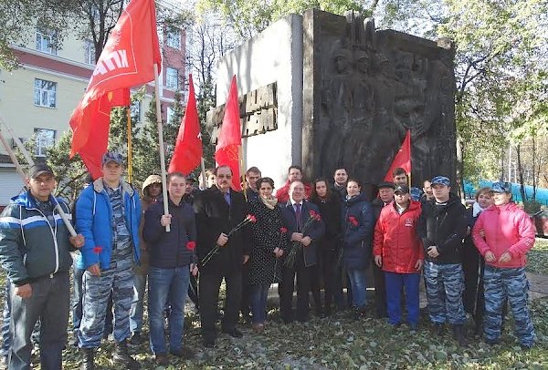 Курская область: Наш героический ленинский комсомол!