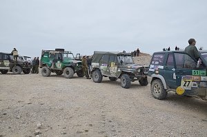 Автомобилисты Севастополя посвятили закрытие спортивного сезона Великой Победе