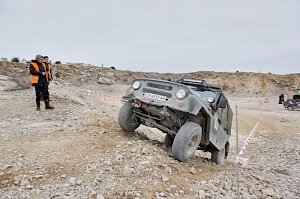 Автомобилисты Севастополя посвятили закрытие спортивного сезона Великой Победе