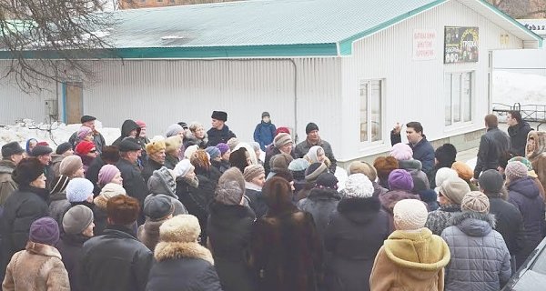 Олег Лебедев продолжает массовые встречи с жителями Тульской области