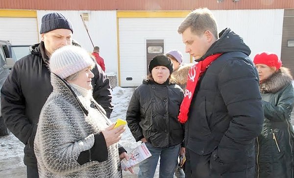 Свердловские коммунисты поддержали противников уплотнительной застройки