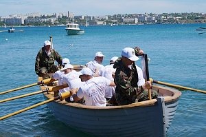 Севастопольские полицейские завоевали серебряные медали, участвуя в парусной регате