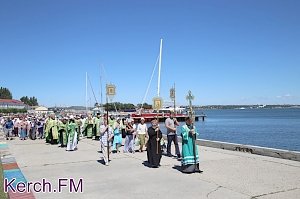 В Керчь прибыли мощи князя Владимира и Александра Невского