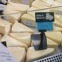 В Крыму социально значимые продукты отметят голубыми ценниками