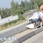 В Керчи автомобиль снова чуть не вылетел с Горьковского моста