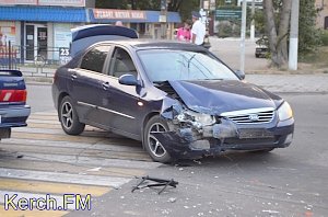 В Керчи в аварии на Горького днём ранее двое получили травмы головы