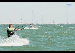 Российские экстремалы завершили второй фестиваль водных видов спорта в поддержку Крымского моста