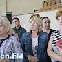 В Керчи занятия по акробатике из ДЮСШ желают перенести в Аршинцево. Родители против