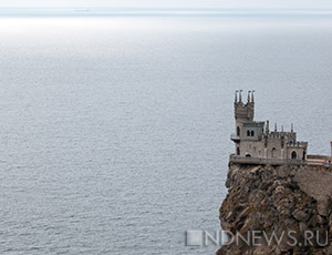 В Крыму возбуждено уголовное по факту затопления крана у берегов Ялты