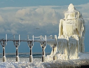 Зима в Крыму: снежное шоу продолжится – добавятся морозы