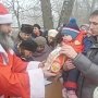 Коммунисты вручили новогодние подарки детям протестующих шахтёров из Гуково Ростовской области