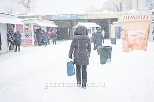 В столице Крыма всё больше людей получают травмы из-за гололедицы