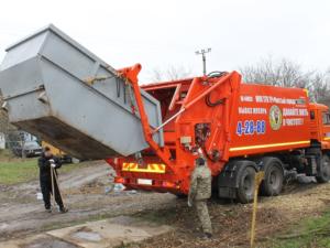 У Симферополя нет спецтехники для решения проблемы с вывозом мусора