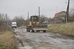 В Мичурино грейдер разровнял дорогу