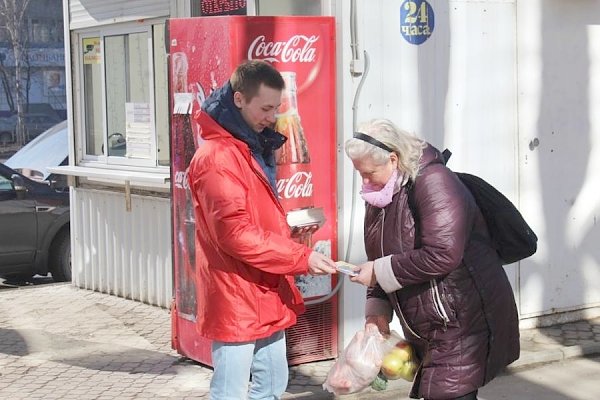 Пензенская область. Коммунисты поздравили женщин с Международным женским днём