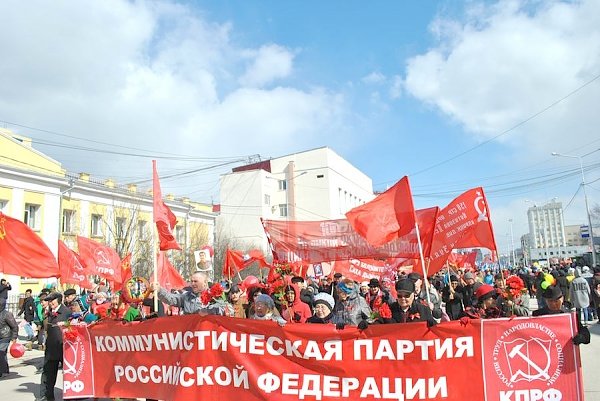 Якутия первомайская: праздник приобретает первоначальное значение