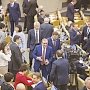 Парламентарии желают, чтобы чиновники принимали их без очереди