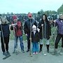 Ярославские комсомольцы привели в порядок могилы ветеранов