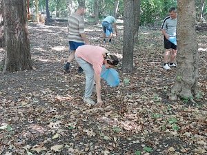 Полиция Симферополя приняла участие о Всероссийском экологическом субботнике