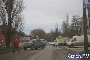 На Мирошника в Керчи установили ещё один «лежачий полицейский»