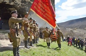 Произойдёт реконструкция военного парада в Мартыновском овраге