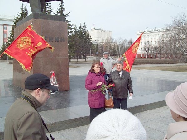 Многодетная мать из райцентра Алтайского края продолжает голодовку