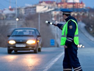 Сотрудники ГИБДД задержали крымчанина в состоянии алкогольного опьянения