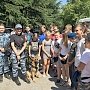 В Алуште полицейские провели акцию «Патриотизм в сердцах детей»