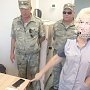 Уборщица украла мобильный телефон в симферопольском аэропорту