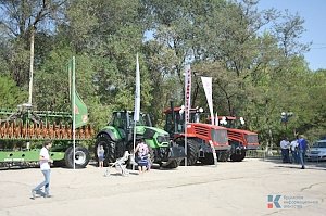 В текущем году приобретено 105 единиц сельскохозяйственной техники для республики, — Рюмшин