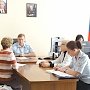 Начальник УМВД России по г. Севастополю генерал-майор полиции Василий Павлов совместно с членом Общественного совета при УМВД провел личный приём граждан