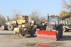 В Кировском районе проверили готовность техники к зиме