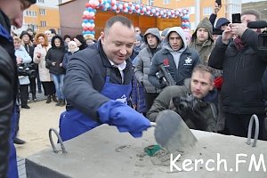 В Керчи заложили вторую капсулу для жилого комплекса «Залив»