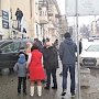 ДТП на Адмирала Октябрьского: внедорожник врезался в дом